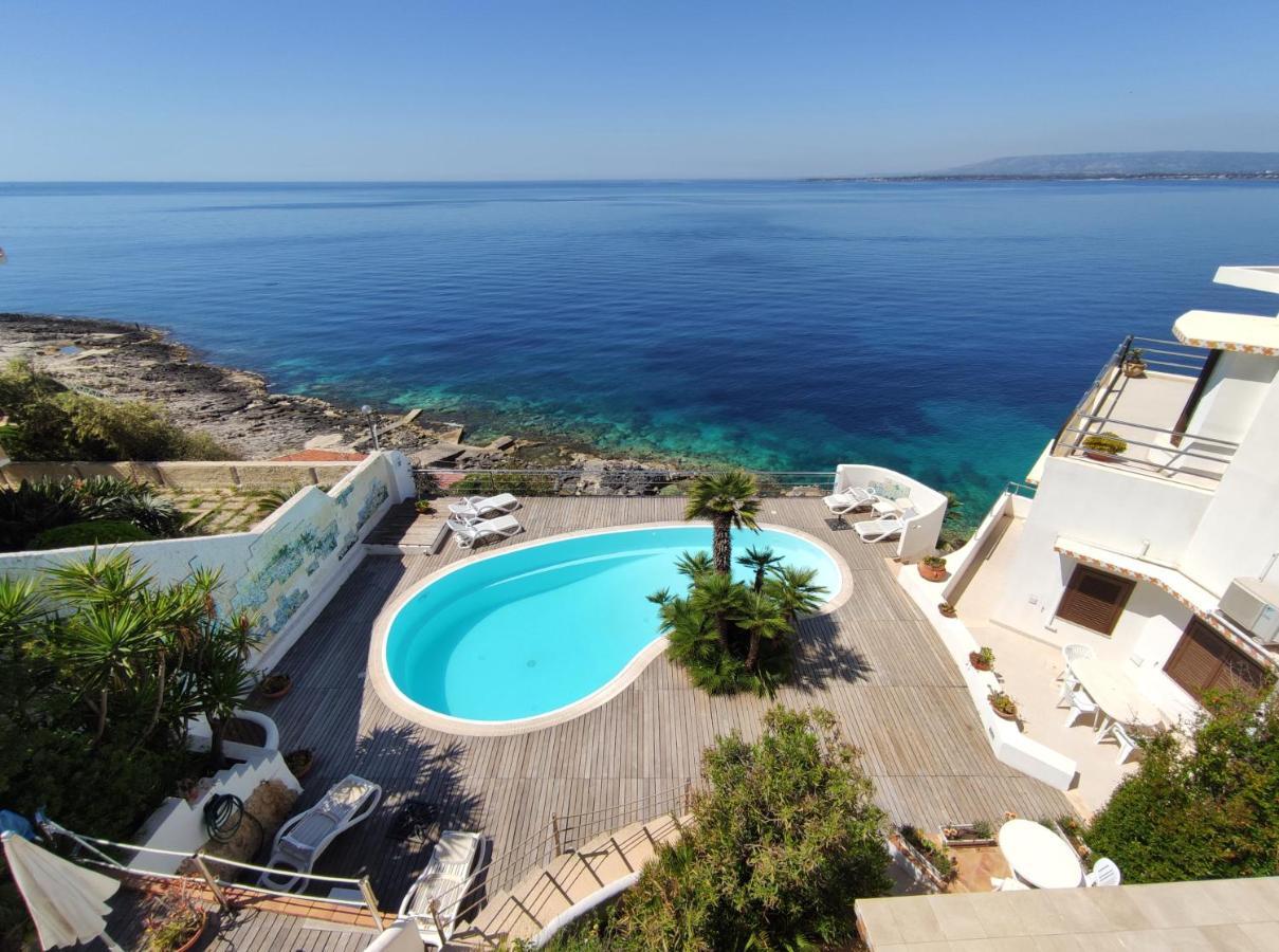 La Rosa Sul Mare Aparthotel Syracuse Exterior photo
