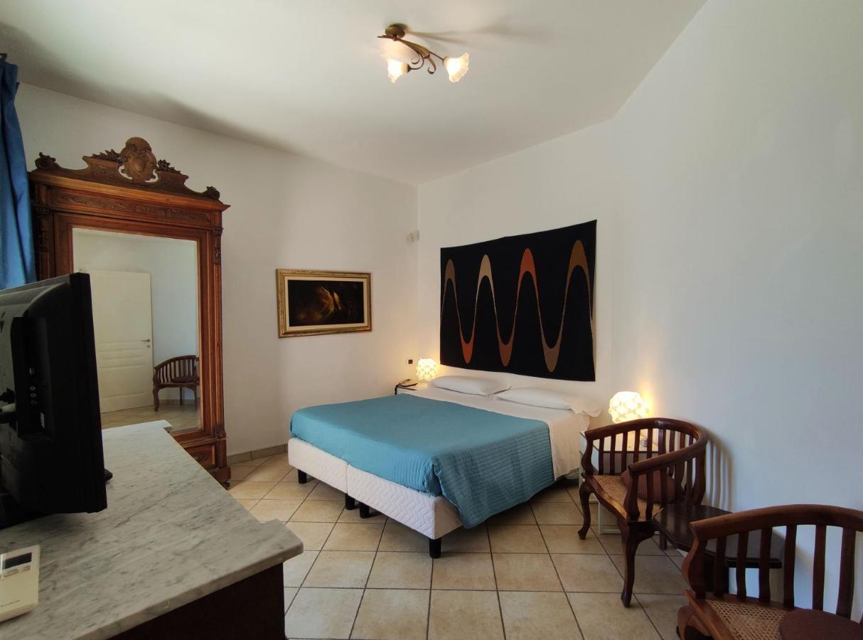 La Rosa Sul Mare Aparthotel Syracuse Exterior photo