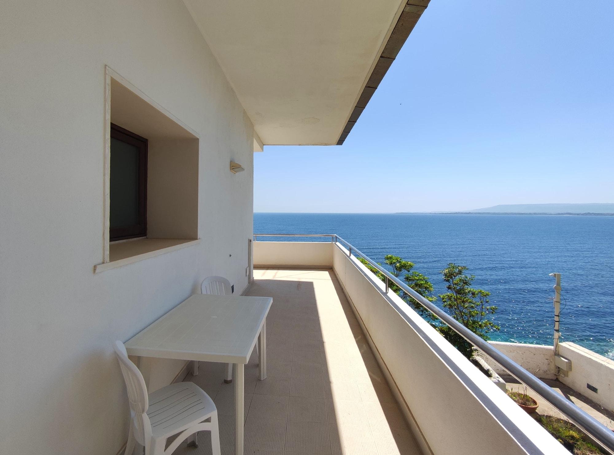 La Rosa Sul Mare Aparthotel Syracuse Exterior photo
